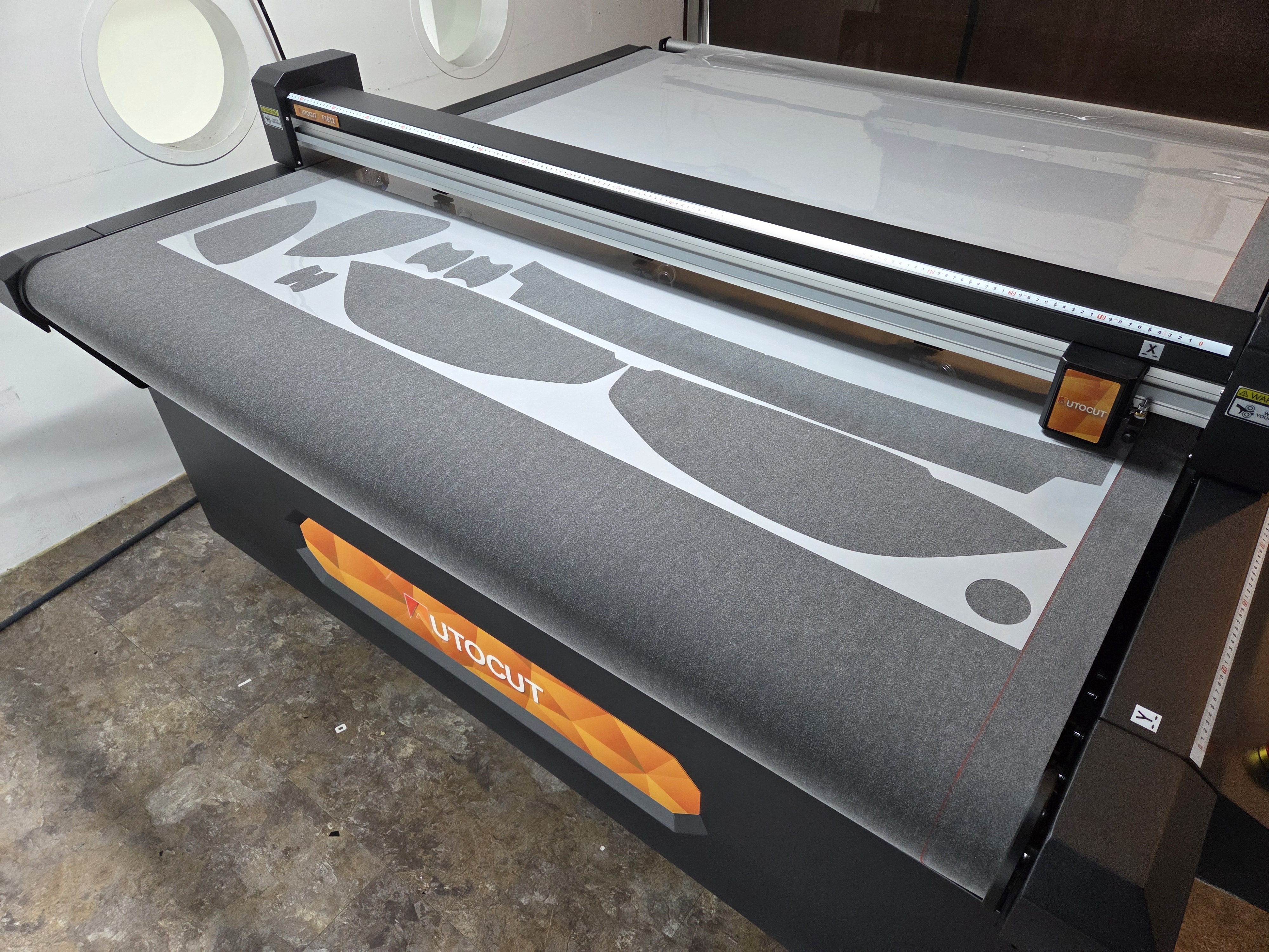 THE LX 인천송도점 F1612 설치완료 첨부파일 : 1758504646_10.jpg