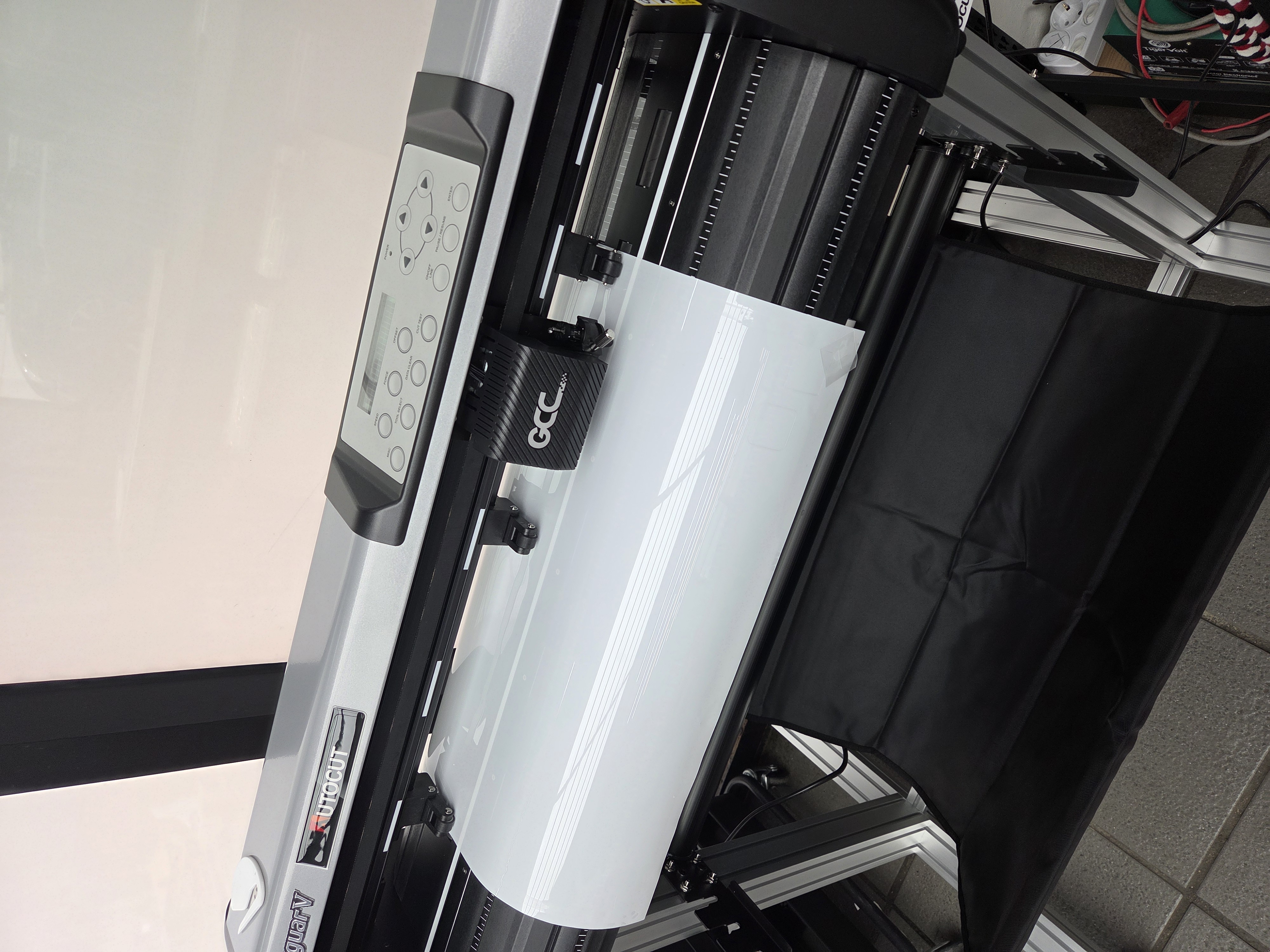 성남 레이어드J5-61 단폭재단기 설치 첨부파일 : 1772770528_4.jpg