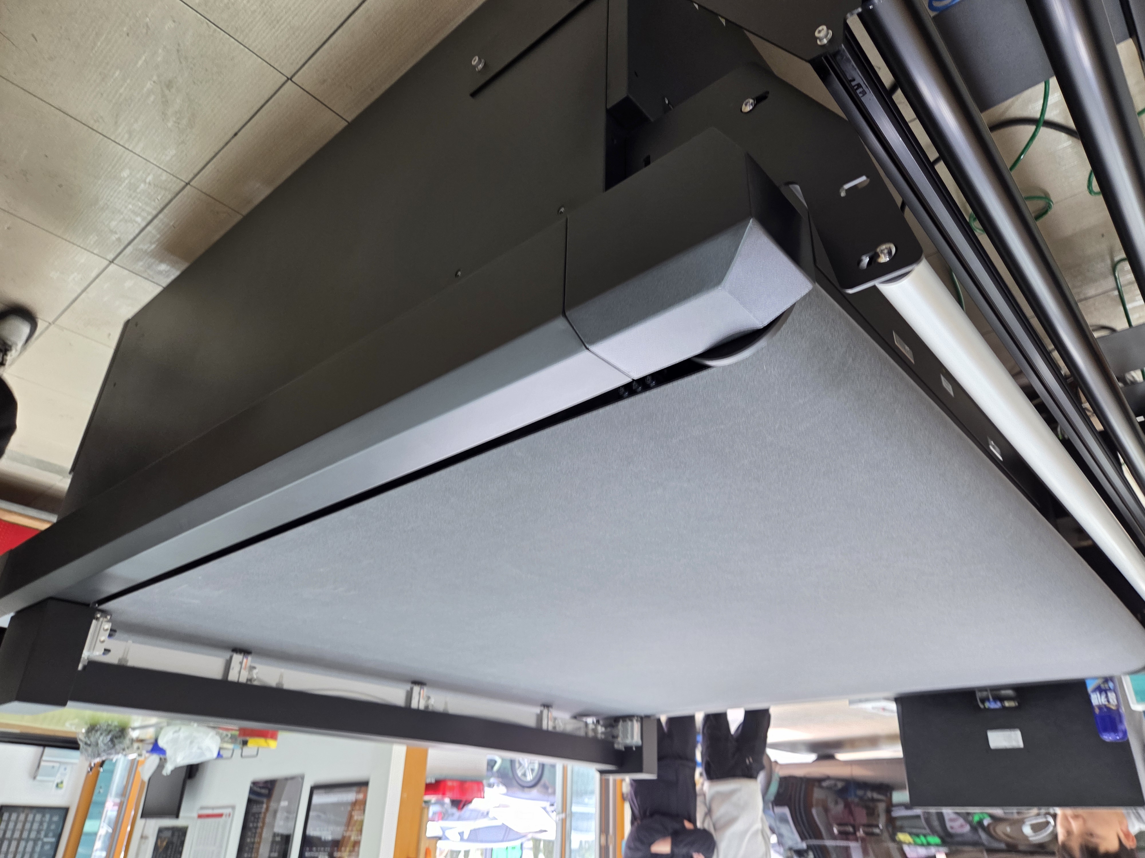 창원 해안썬팅 F1612 설치 첨부파일 : 1774412296_9.jpg